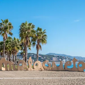 https://premium-beach-design-la-malagueta.es-andalucia.com